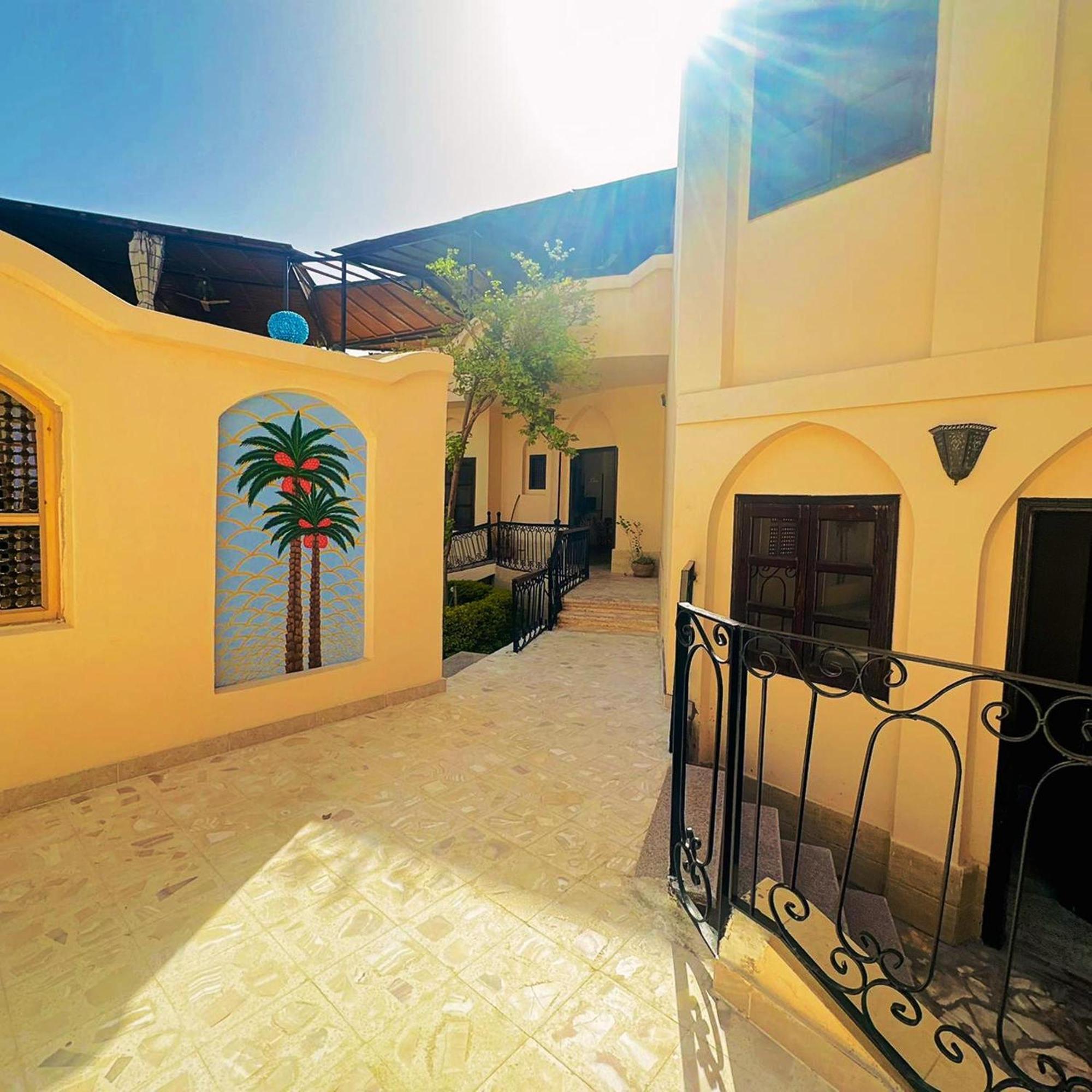 El Nakhil Hotel ルクソール エクステリア 写真